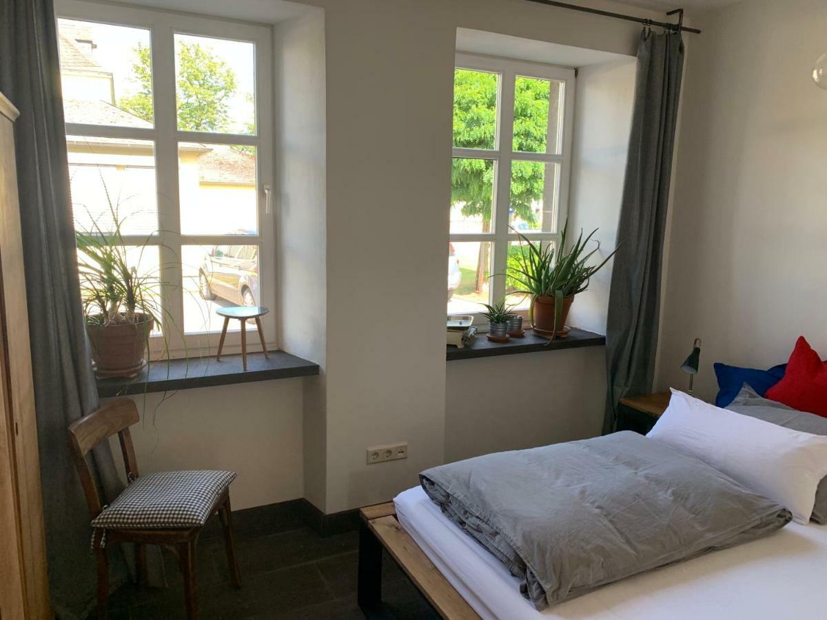 Stiftsherrenhaus Münstermaifeld Eksteriør bilde