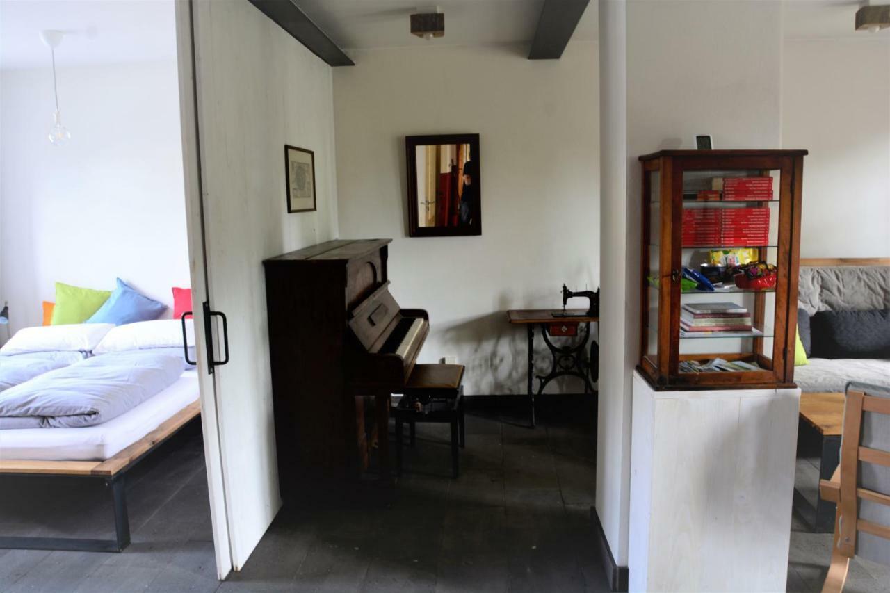 Stiftsherrenhaus Münstermaifeld Eksteriør bilde