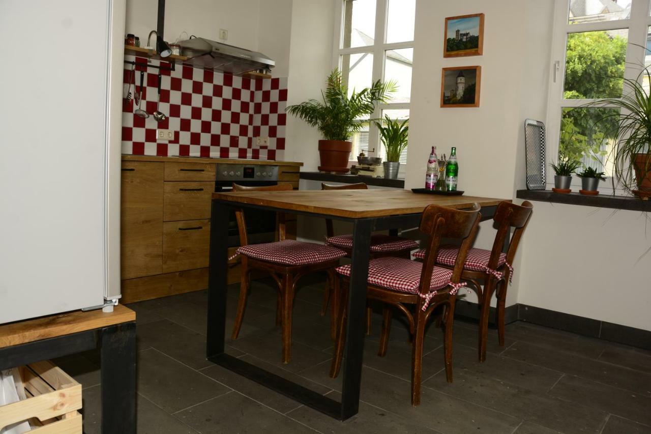Stiftsherrenhaus Münstermaifeld Eksteriør bilde