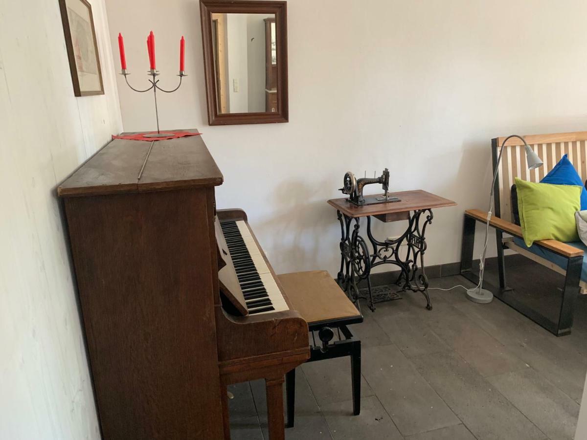 Stiftsherrenhaus Münstermaifeld Eksteriør bilde